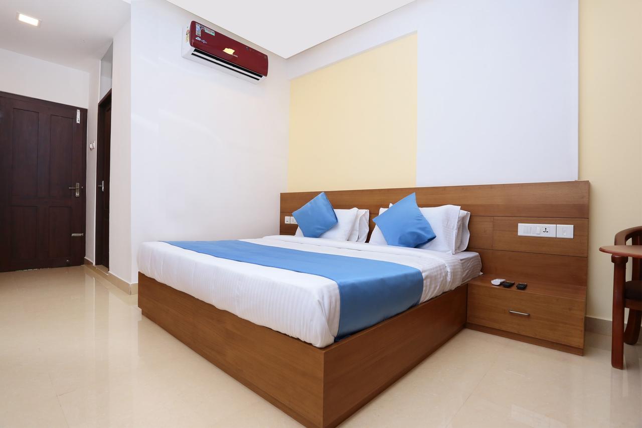 Hotel Ayodhya Residency Kozhikode Esterno foto